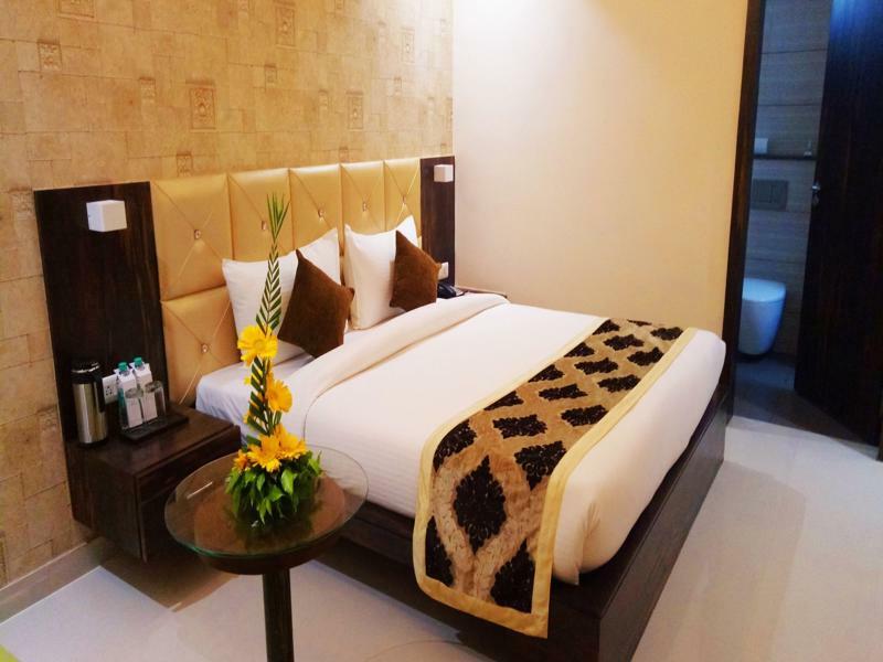 Pinnacle By Click Hotels, Lucknow Exterior foto